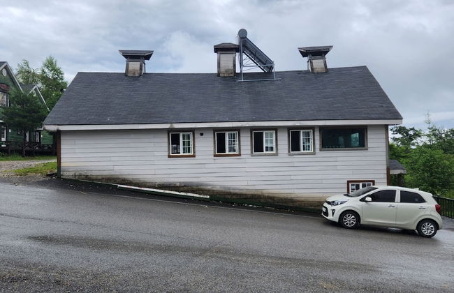 Jungfrau Pension - Photo 17