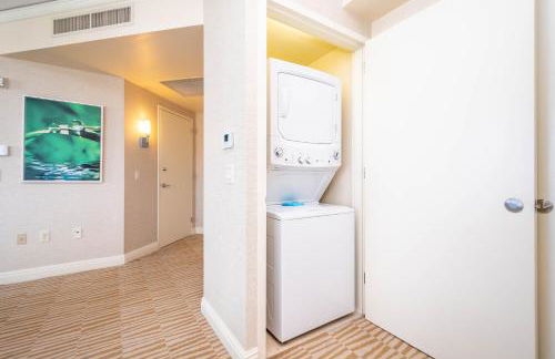 TRUMP INTERNATIONAL BEACH RESORT 2 BEDROOM APARTMENT 1600 Sf Ocean and Bay View - Foto 27