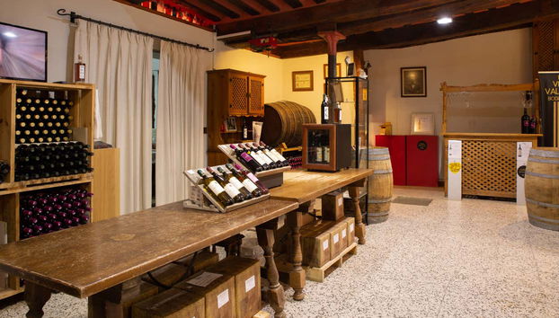 Interior de la bodega Muelas de Tordesillas