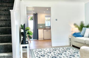 Luxury Modern House, Free Driveway Parking and Garden! Fully Equipped, Sleeps 6 Guests - Foto 34