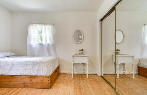 Lakeside Litchfield Home with Patio and Gas Grill! - Foto 19