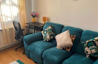 Comfortable 2-Bed Flat in Heart of Tyne Wear - Pass the Keys - Foto 34