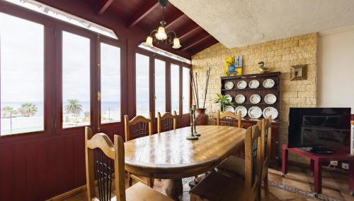 Bonito y acogedor apartamento con terraza - Foto 5