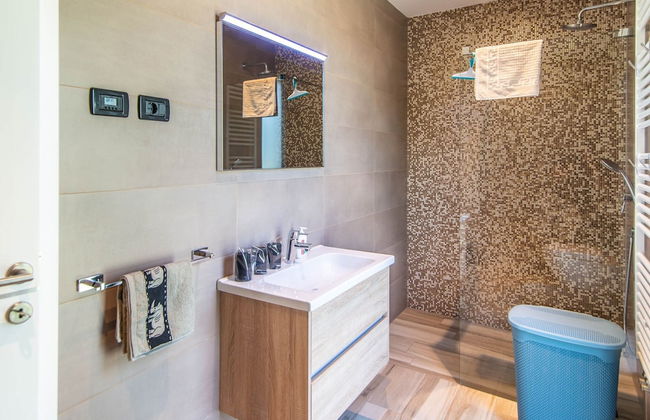 Luxury Villa With Pool and sea View - Foto 12