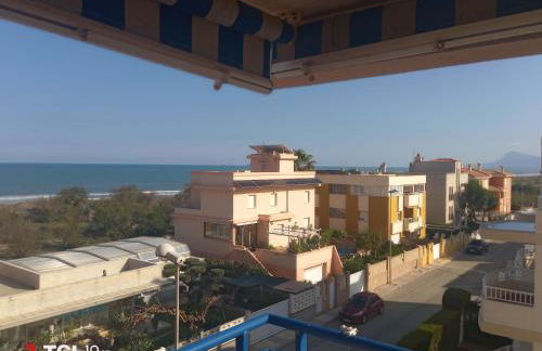 Playa Oliva con vista al mar y con piscina - Photo 9