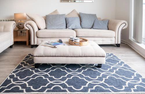 Stunning 2 bed Seaside Apartment With Sea Views - Foto 73