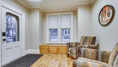 Stay and Play in Ellicottville Village! Home with Deck - Foto 5