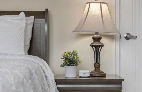 Peaceful Hillside Retreat Firepit & Spacious Yard - Photo 37