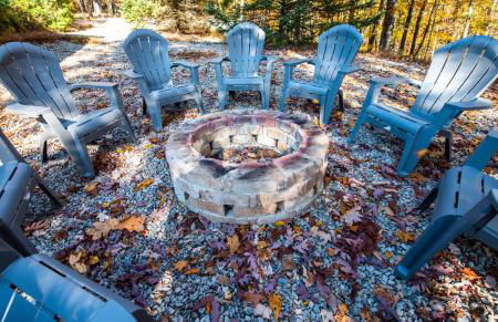 Massive Log Chalet with Hot Tub - Foto 22