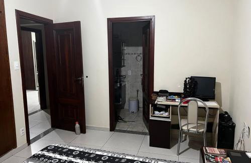 The grey house centrally located - Foto 4