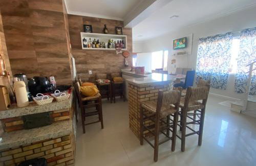 Belíssimo sobrado com piscina - Foto 1