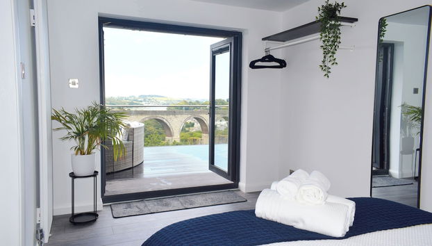 New Panoramic Riverview Apartment With Ev Plug - Foto 3, Habitación