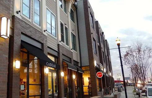 Walk to 12 South and Restaurants with Garage and Golf Simulator - Foto 27