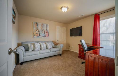 Modern 5BR Retreat with Office Fully Furnished - Foto 30