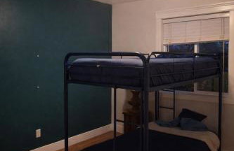 Spacious 5BR Home with Yard & Basement Lounge - Photo 8