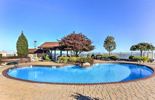 Waterfront Port Clinton Condo with Pool Access! - Foto 21