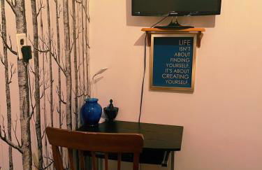 Ironbound 4 bdrm Industrial Suite! FREE parking - Photo 50