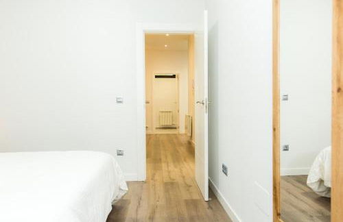 Moderno Apartamento LAUD3 - Nuevo/Familiar/Wifi/TV - Foto 12