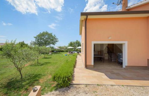 Two-Bedroom Holiday Home In Tinjan - Foto 26