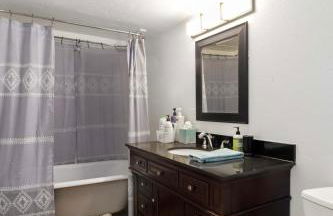 Charming, Historic! Walking Distance to Town! - Photo 12