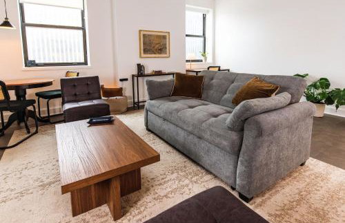 Luxury Downtown Apt with Parking, Gym, and Lap Pool - Foto 3