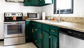 Mid-Century Modern Home Near Downtown with Free Parking - Foto 3