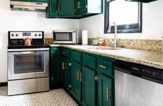 Mid-Century Modern Home Near Downtown with Free Parking - Foto 3