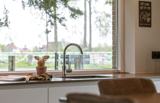 Holiday Home Along the Canal With Great Views - Photo 18