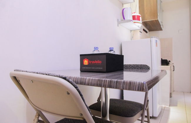 Comfy Studio Room Sunter Park View Apartment - Foto 9