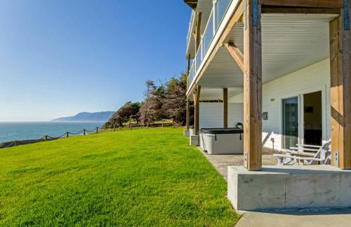 Seagull by OceanviewHotTubs Oceanfront Tesla chrging Shelter Cove - Foto 34