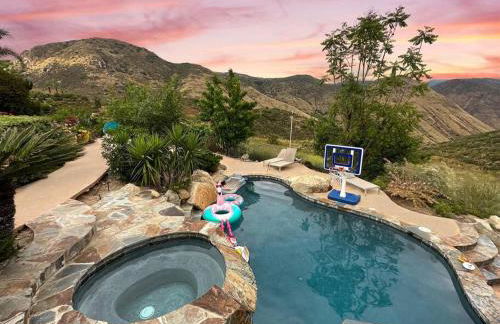 Massive 7BR Stunning MTN View Zen Retreat Pool and Spa - Foto 18