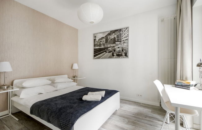 Warsaw Night Apartments MennicaResidence - Photo 8