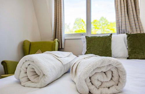 Spacious apartment sleeps 6 - Uni, sports, trades - Foto 10