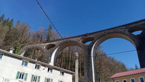 Chez Ana à Morez - Foto 2