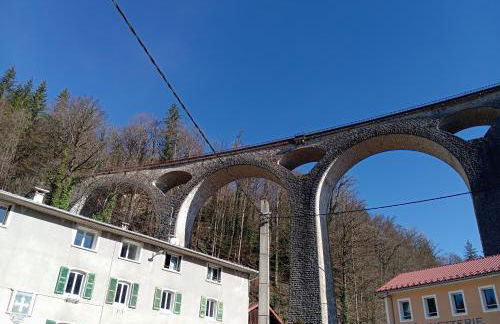 Chez Ana à Morez - Foto 2