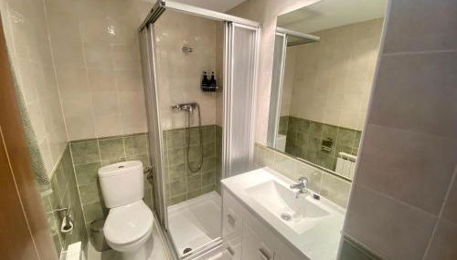 Apartamento Balcón del Ésera - Foto 4, towels, Shower