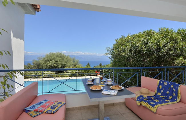 Villa Calliope Kalamaki - Foto 1