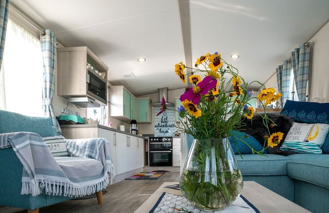 Chalet in Oostkapelle Near the Beach - Photo 9