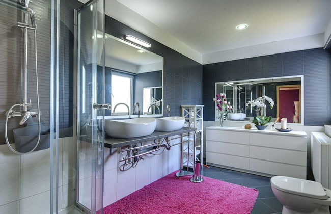 Villa with Swimming Pool, Volleyball Court & Hot Tub, near Rovinj - Foto 12