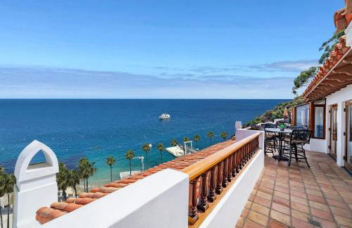 10-Star Property! Premium Ocean Views, Immaculate Corner Condo with Fireplace, New Golf Cart - Foto 2