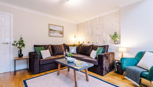 NEW! Incredible Home In Northwich By 53 Degrees Property, Perfect For Groups, FREE Parking! - Foto 4