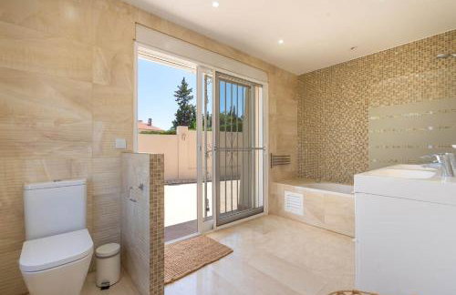 Casa Feliz - Luxury Villa with Private Pool - Photo 19