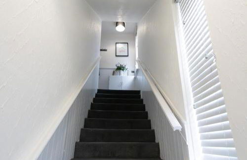 2-Bed Flat Wishaw Free Parking Family-Friendly - Foto 23