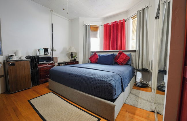 The Bergen Nest 2BR - Photo 24