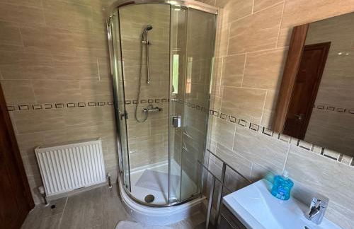 Lily Lodge-Tranquil-Hot Tub-Fishing-7m to beach - Foto 8