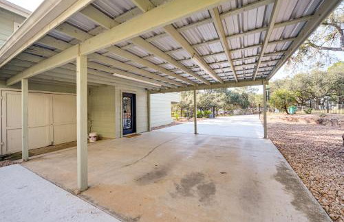 Panoramic Lake Views! Elegant Marble Falls Home - Foto 28