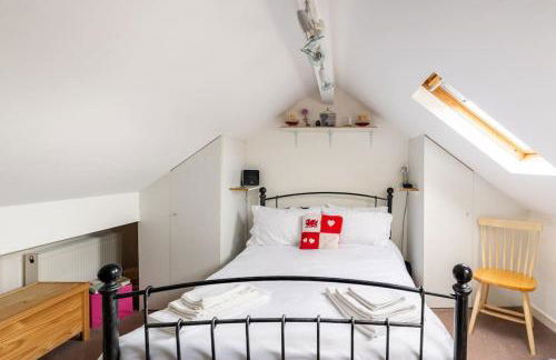 Spacious 3bed semi/Gamesroom/Drive/10mins to City - Foto 29