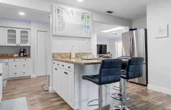 Family home w private pool & fire pit - Foto 49