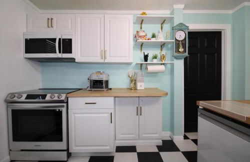 Rock N Roll, Mins to CP & SF, King, Pet OK - Foto 16