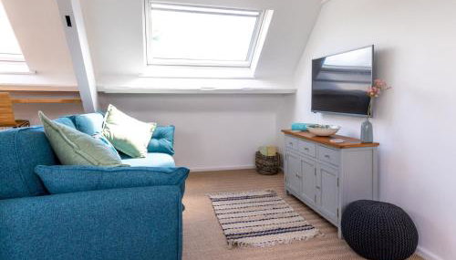 Tranquil cosy apartment in centre of Avening - Pass the Keys - Foto 2, Other